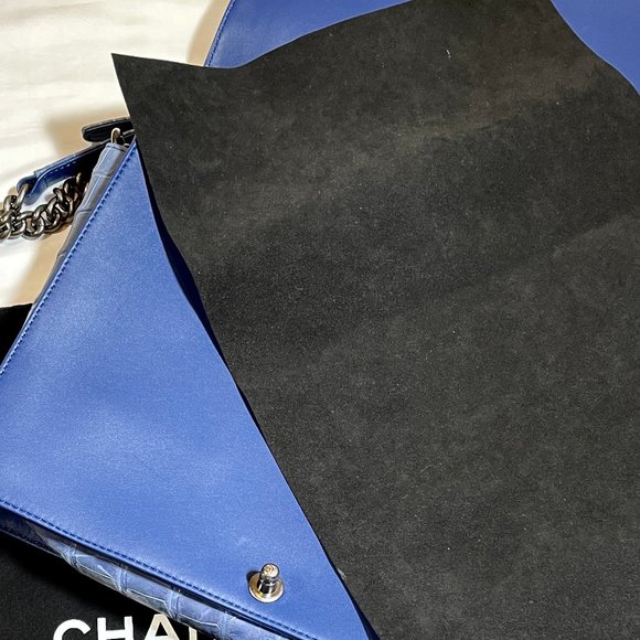 Aut Chanel XLarge Alligator Boy Bag - Picture 13 of 13